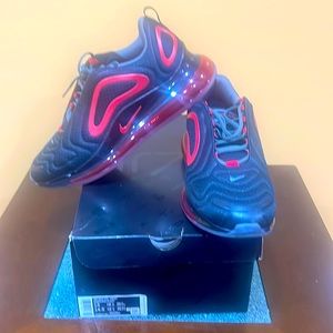 NIKE AIR MAX 720 MESH 13 MNS/ 14.5 WMNS